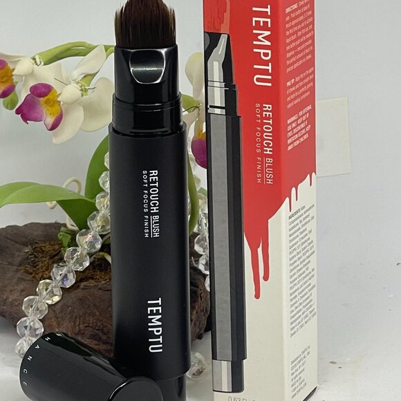 Temptu Retouch Blush Soft Focus Finish - 406 Blushing Coral - .63 oz -New in Box - Picture 1 of 4